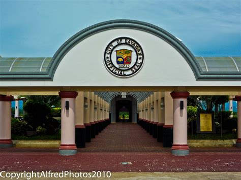 Bayawan (City, Philippines) .